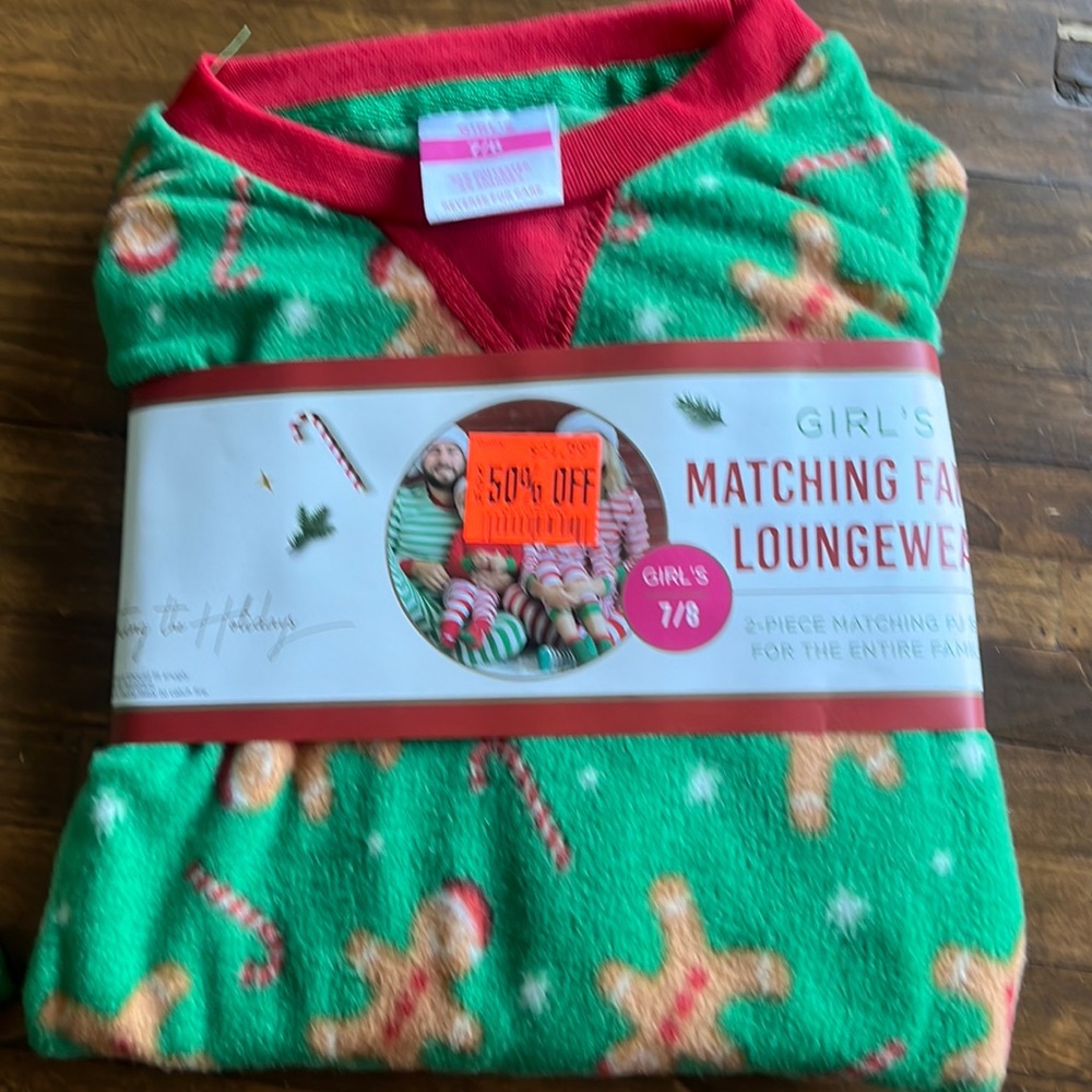 NWT Family Pajama Big Kids Boy/Girl So Elfing Merry Matching sets